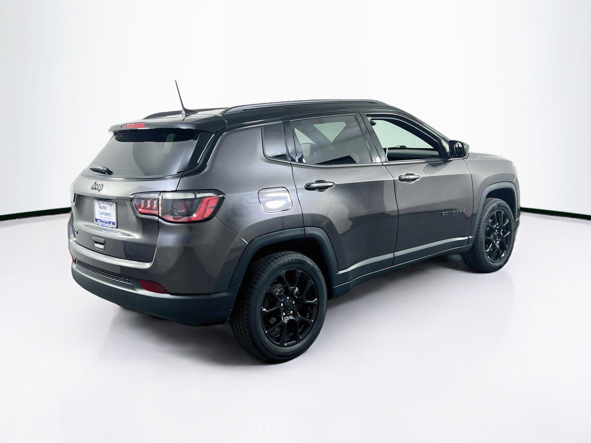 Used 2022 Jeep Compass Altitude w/ Convenience Group image 5