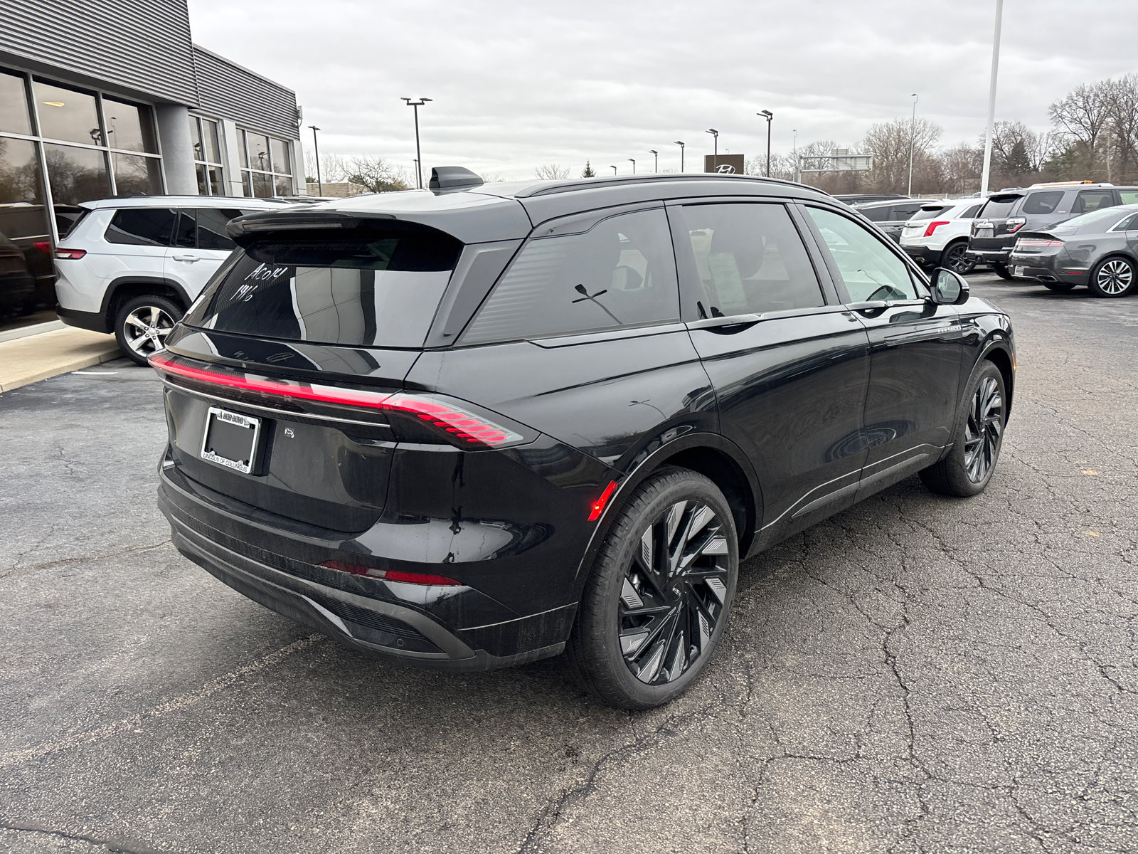 New 2026 Lincoln Nautilus Reserve image 7