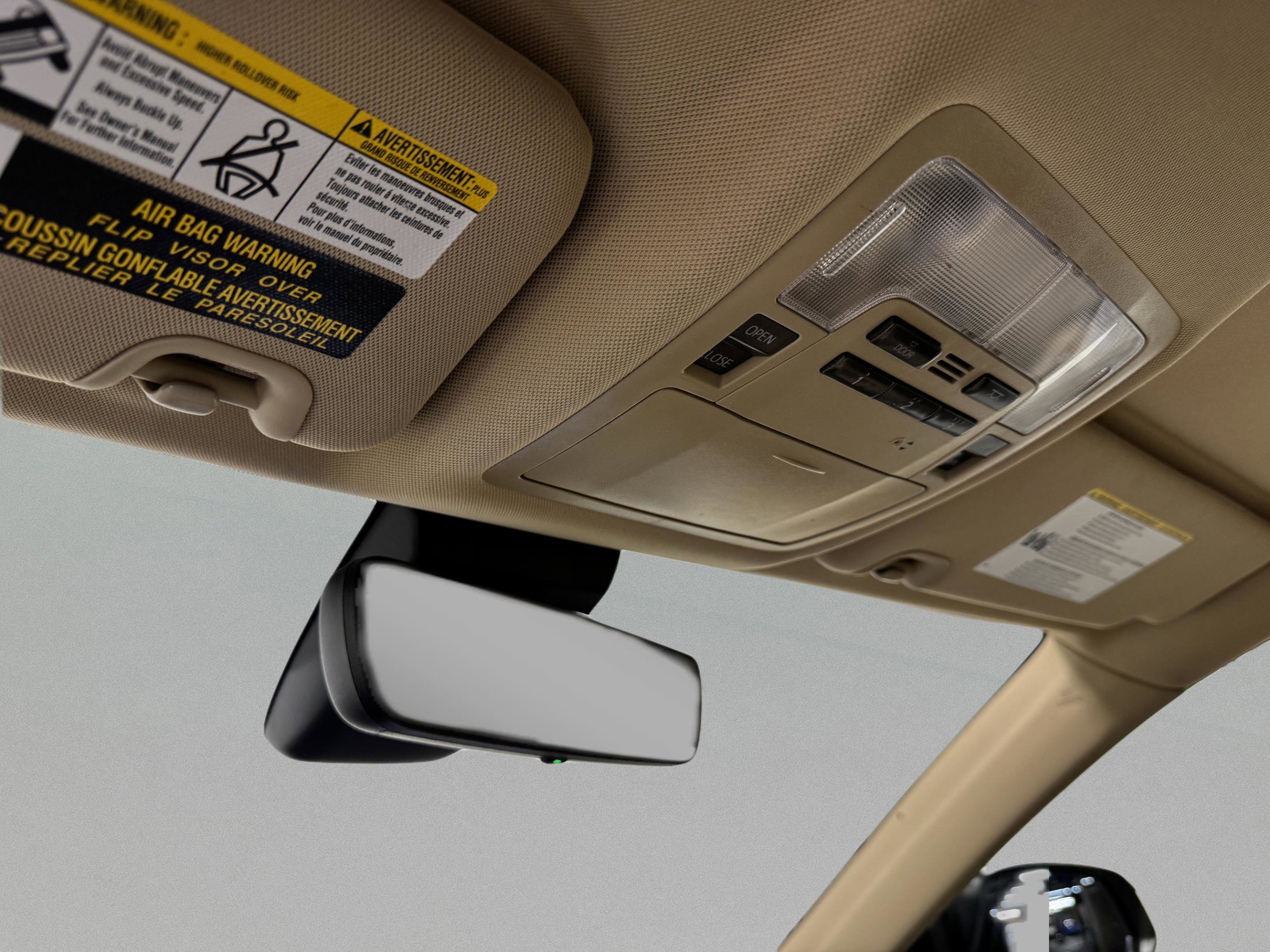 Used 2017 Toyota Highlander Limited AWD/4WD image 34