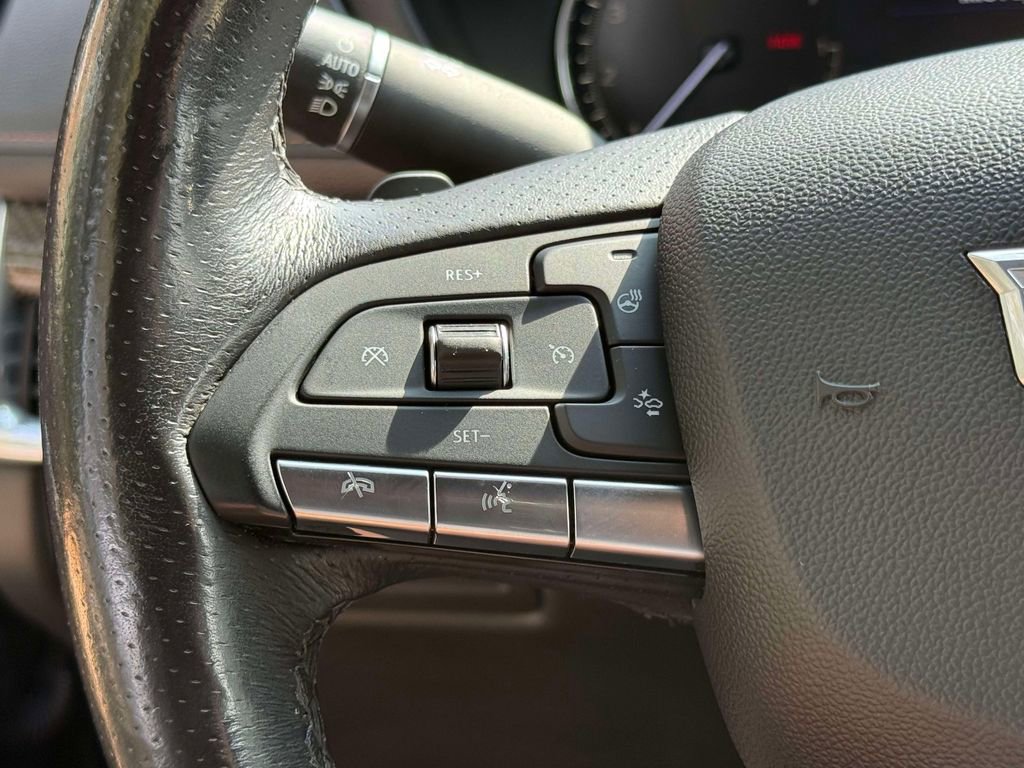 Used 2021 Cadillac XT4 Sport w/ Cold Weather Package image 34