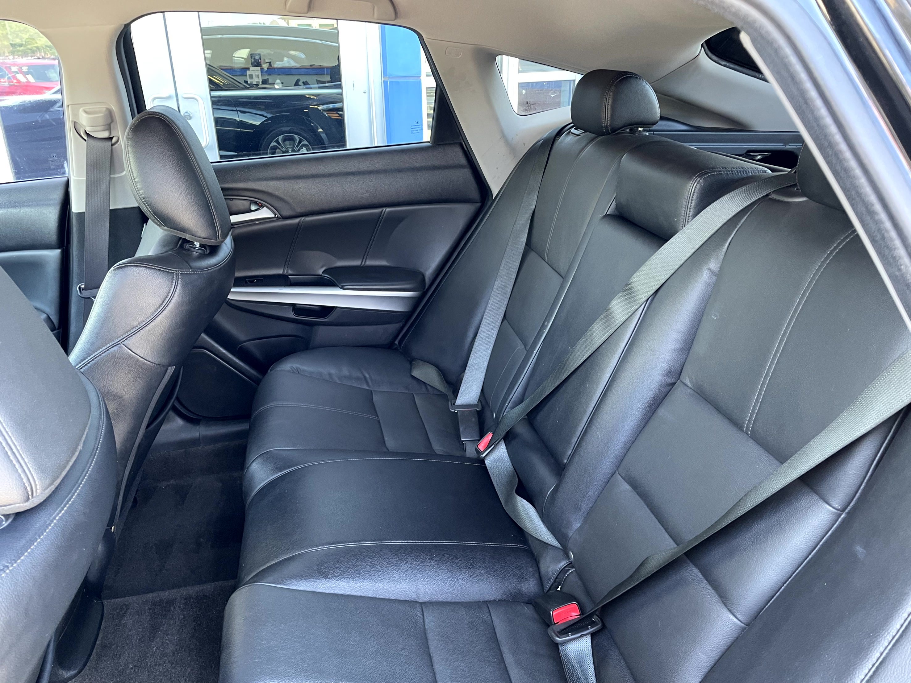 Used 2015 Honda Crosstour EX-L image 10