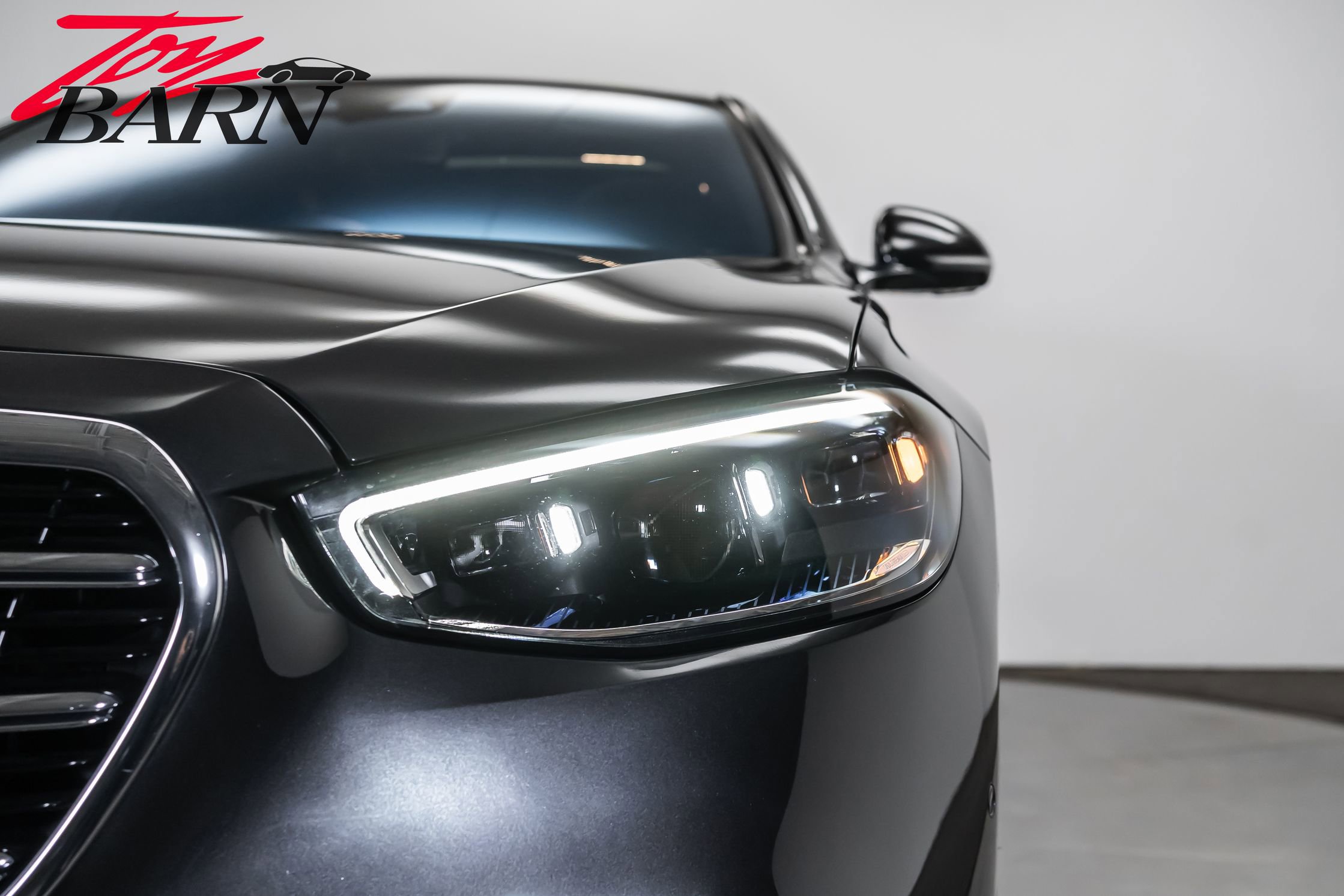 Used 2023 Mercedes-Benz S 500 4MATIC w/ AMG Line image 11