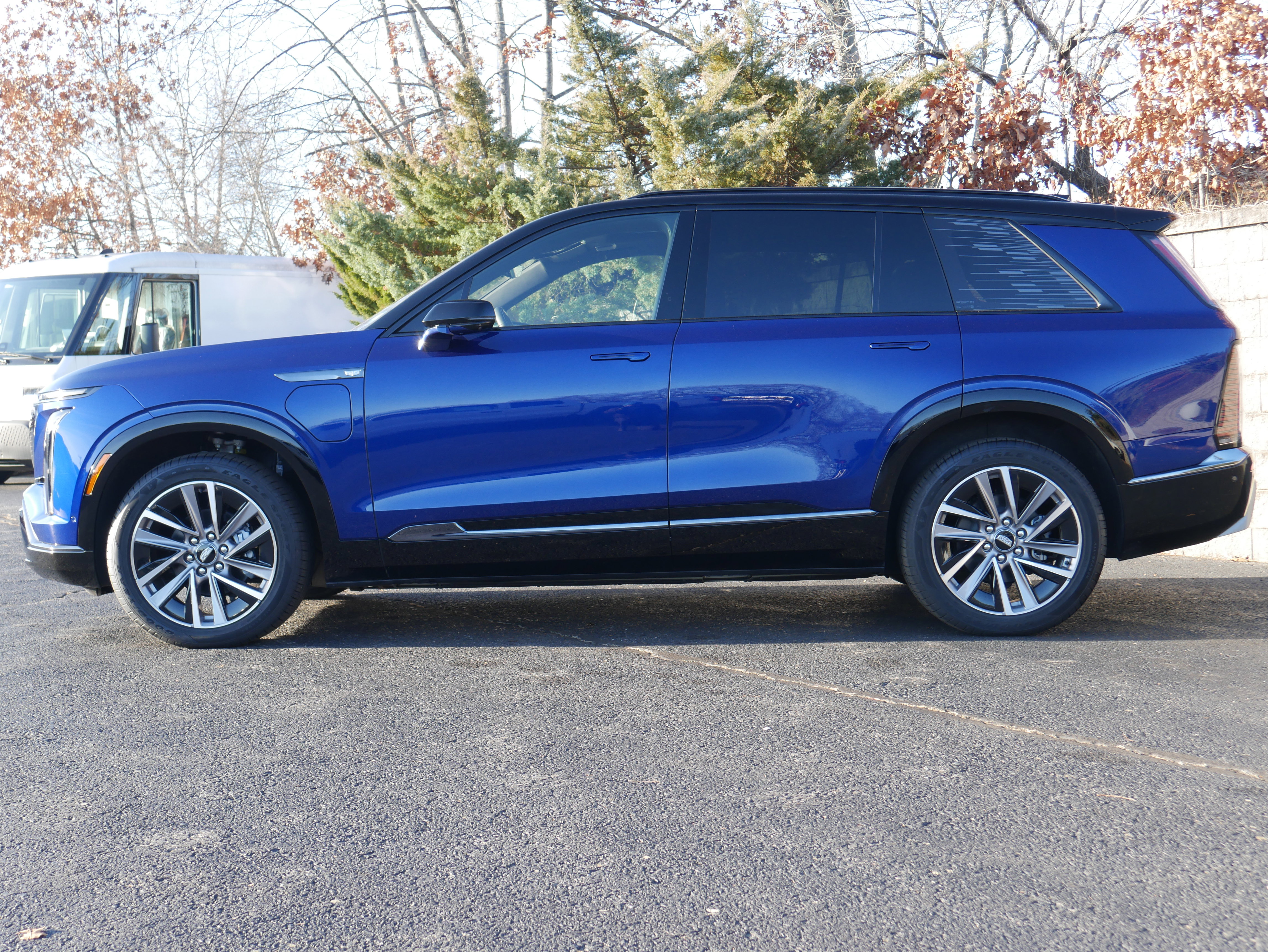 New 2026 Cadillac Vistiq Sport image 3