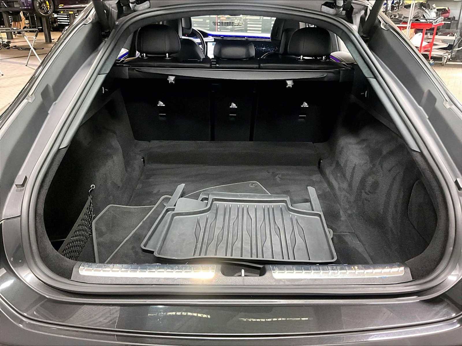 Used 2023 Mercedes-Benz EQS 580 4MATIC Sedan image 38