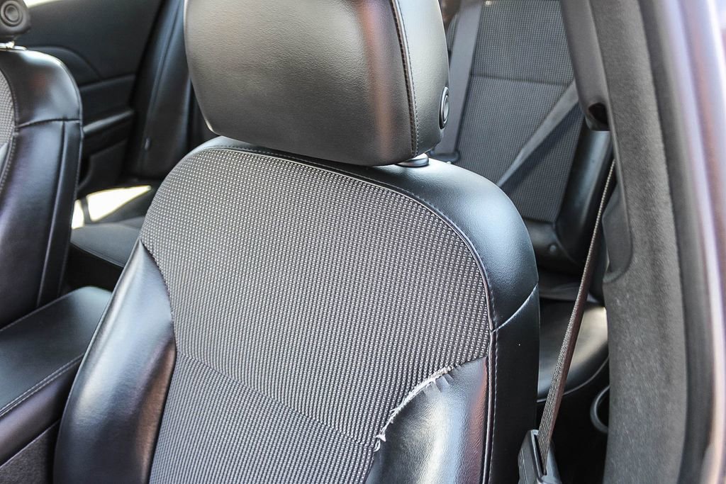 Used 2014 Chevrolet Malibu LT FWD image 25
