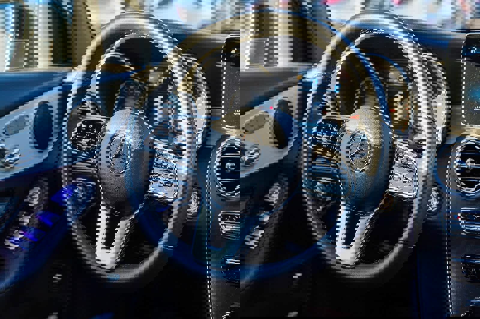 Used 2021 Mercedes-Benz GLC 300 image 12