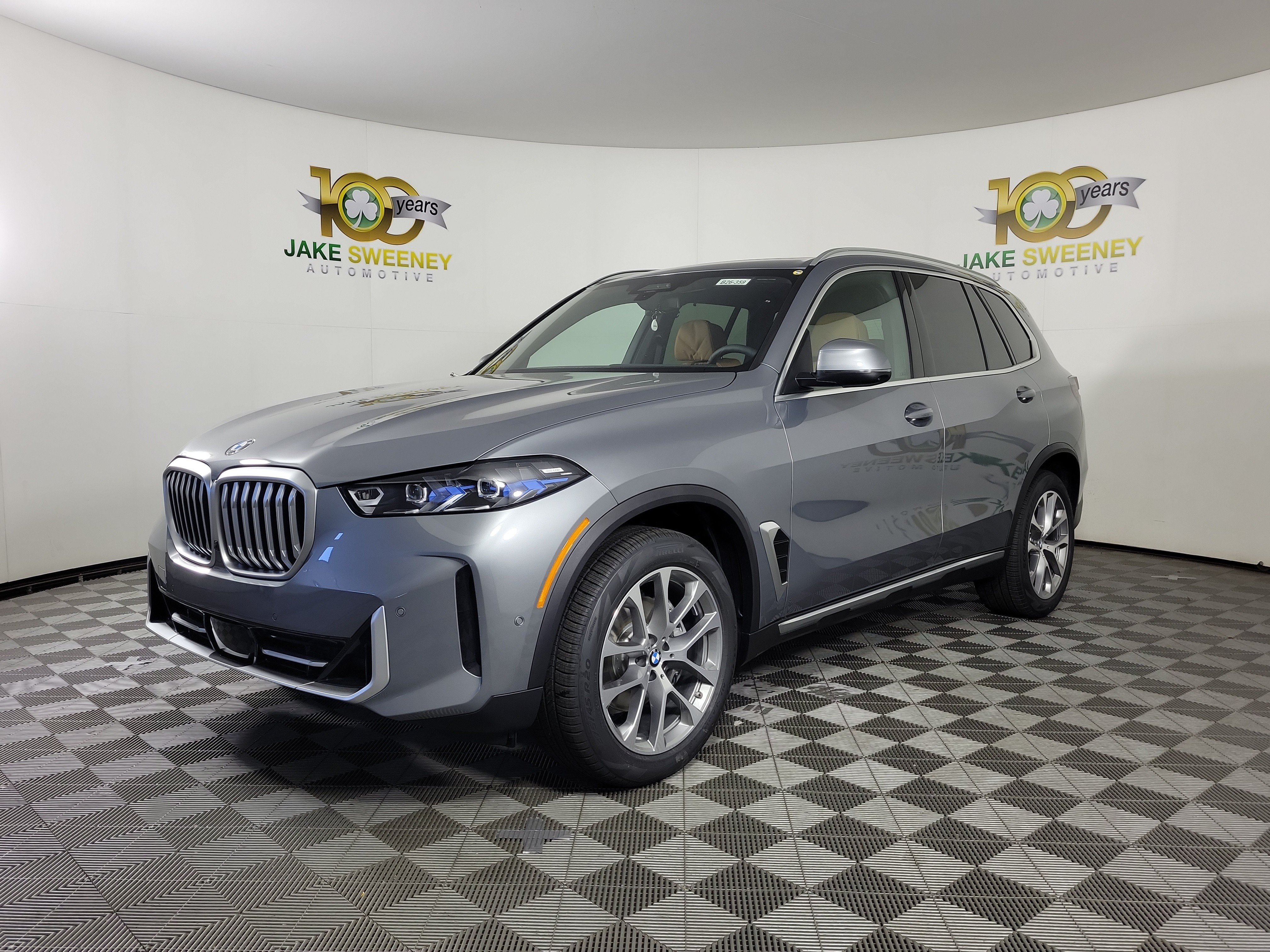 Used 2026 BMW X5 xDrive40i AWD/4WD image 3