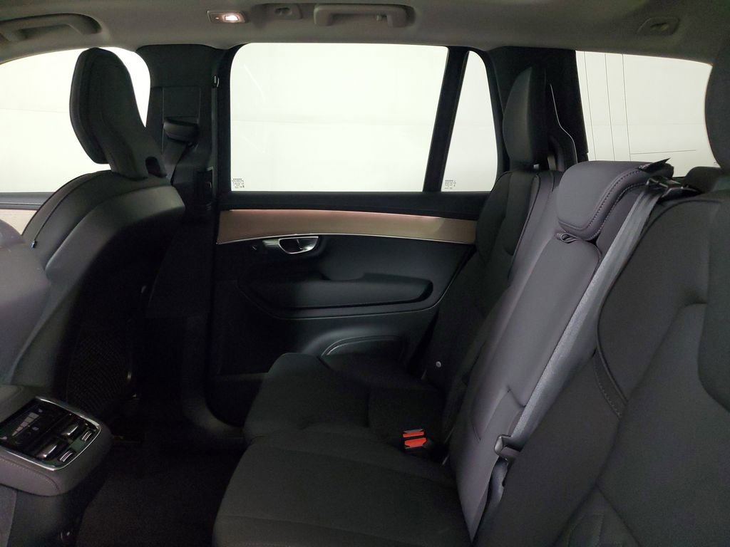 Certified 2025 Volvo XC90 B6 Core w/ Climate Package image 14