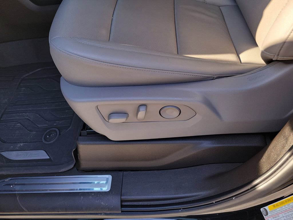 Used 2024 GMC Sierra 1500 SLT w/ SLT Premium Plus Package AWD/4WD image 15