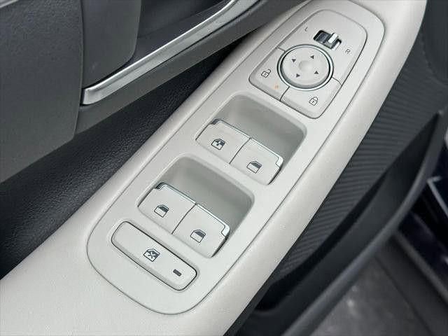 Used 2026 Hyundai Sonata SE FWD image 9