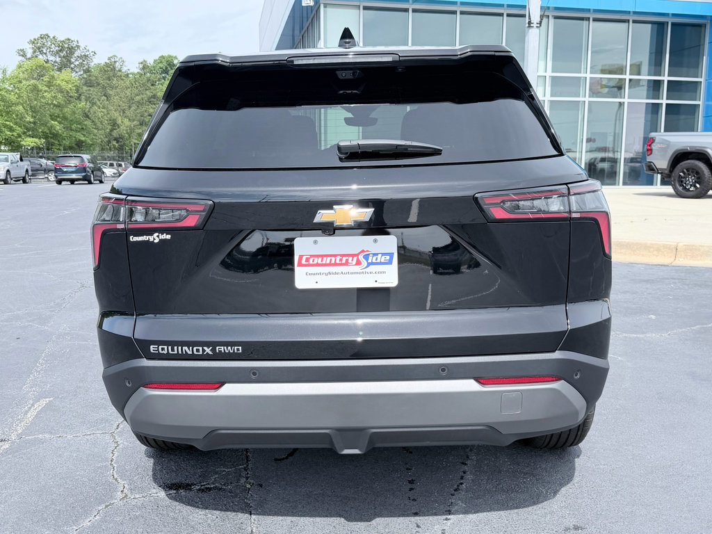 New 2026 Chevrolet Equinox LT w/ Convenience Package II AWD/4WD image 8