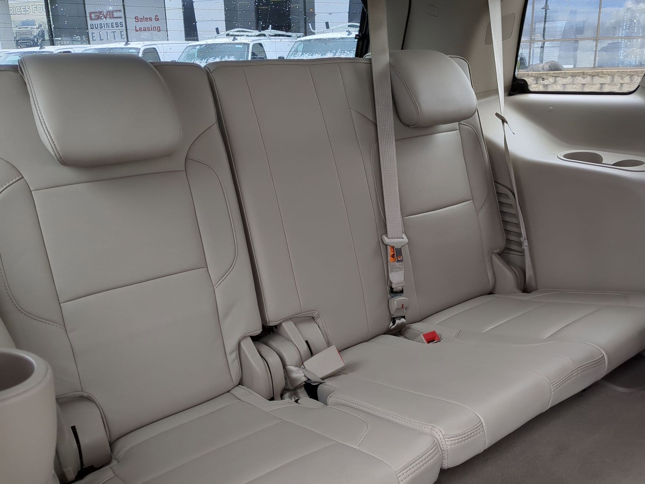 Used 2019 GMC Yukon Denali image 27