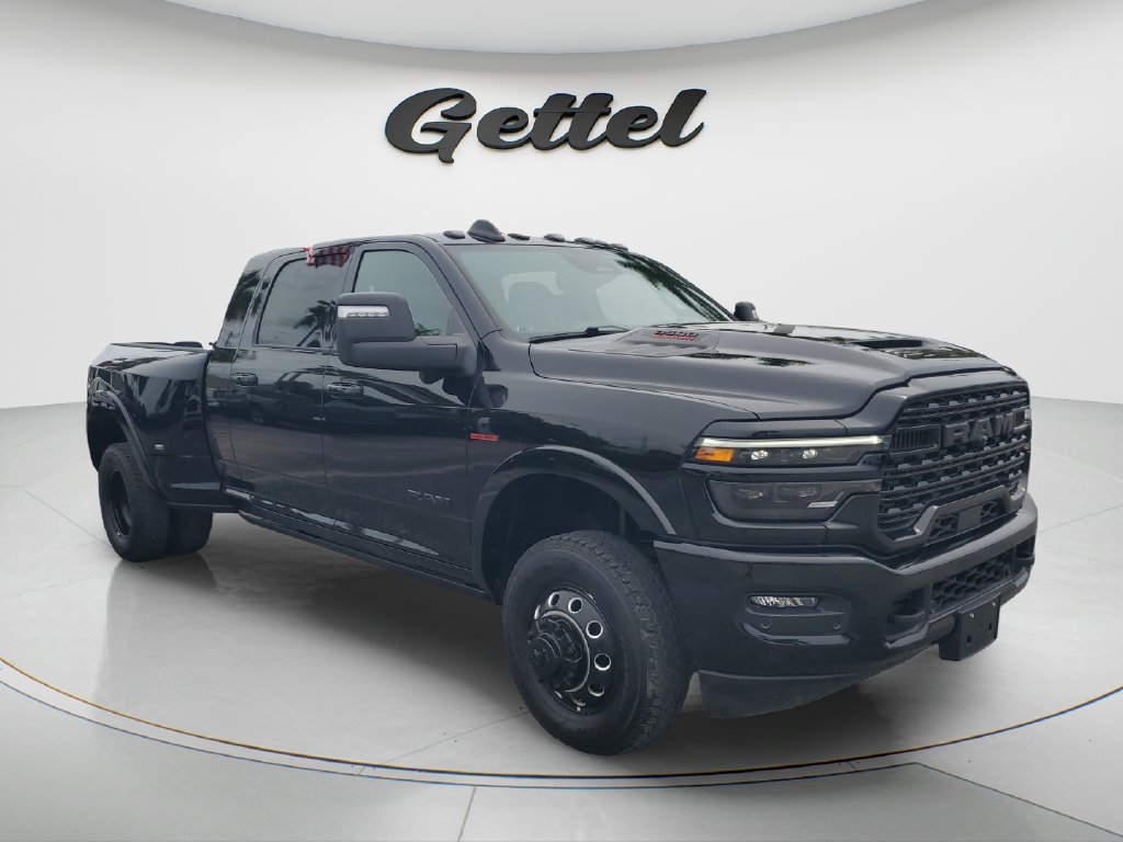 Used 2025 RAM 3500 Limited AWD/4WD image 3