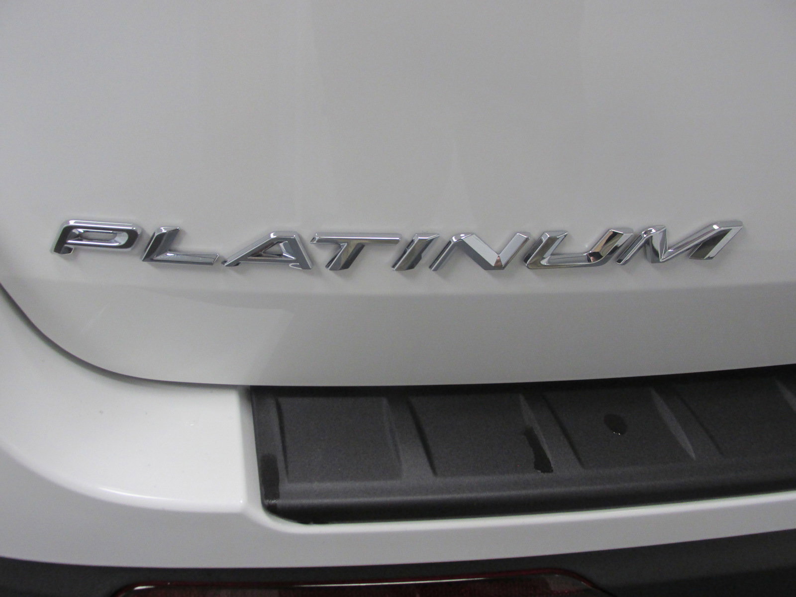 New 2025 Ford Explorer Platinum w/ Ultimate Package image 17