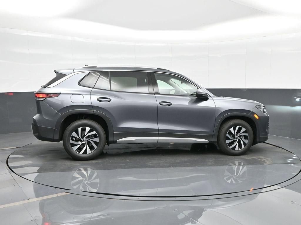 New 2025 Volkswagen Tiguan S image 4