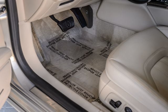 Used 2018 Maserati Quattroporte S GranLusso RWD image 42