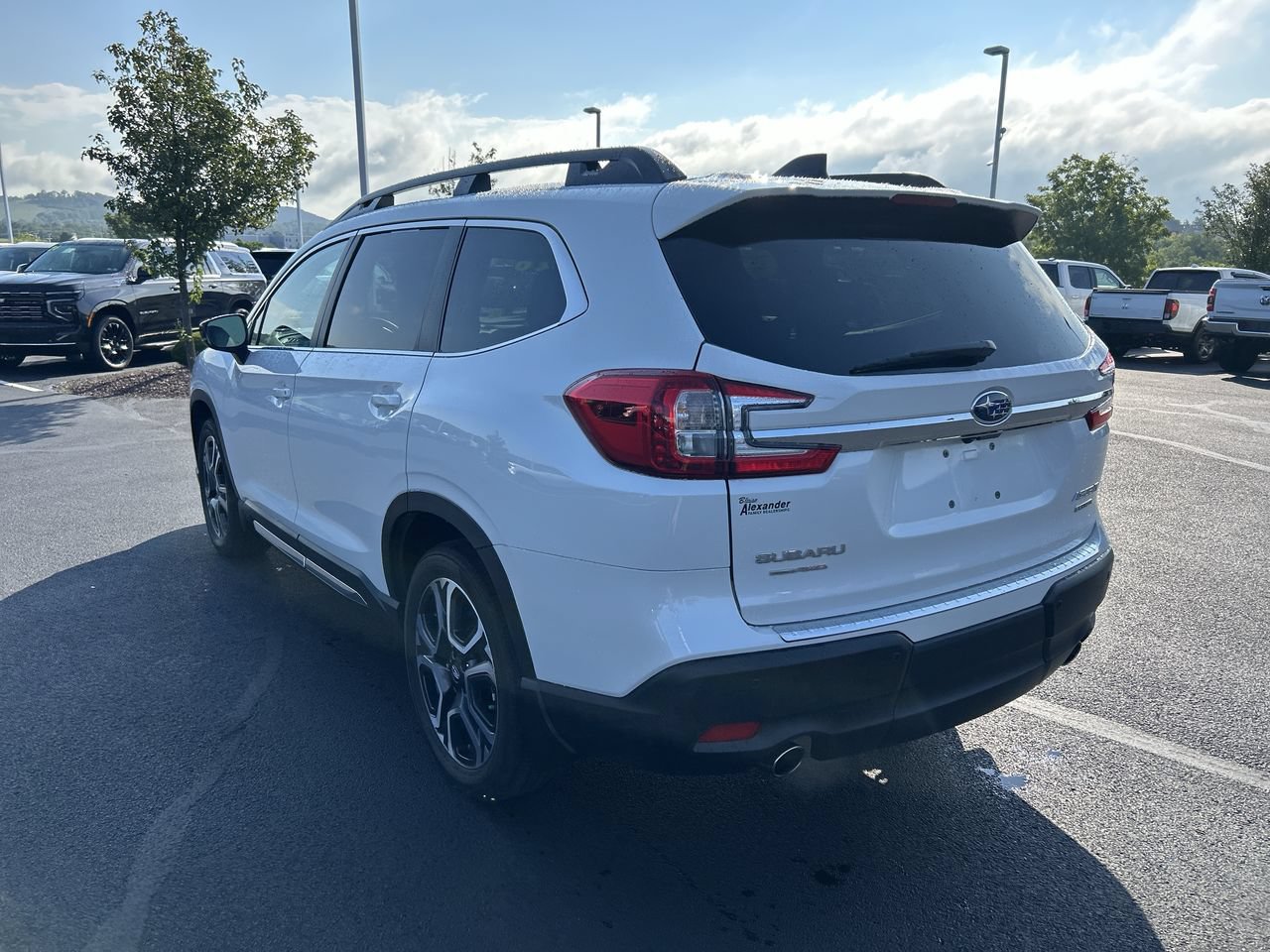 Used 2026 Subaru Outback Limited AWD/4WD image 5