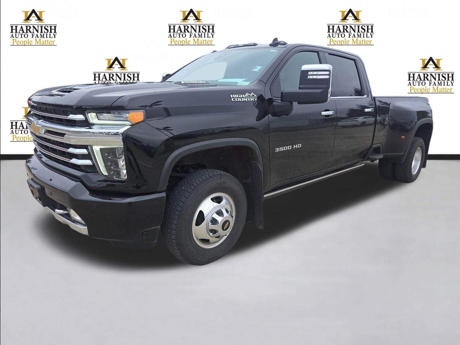 Used 2023 Chevrolet Silverado 3500 High Country image 1