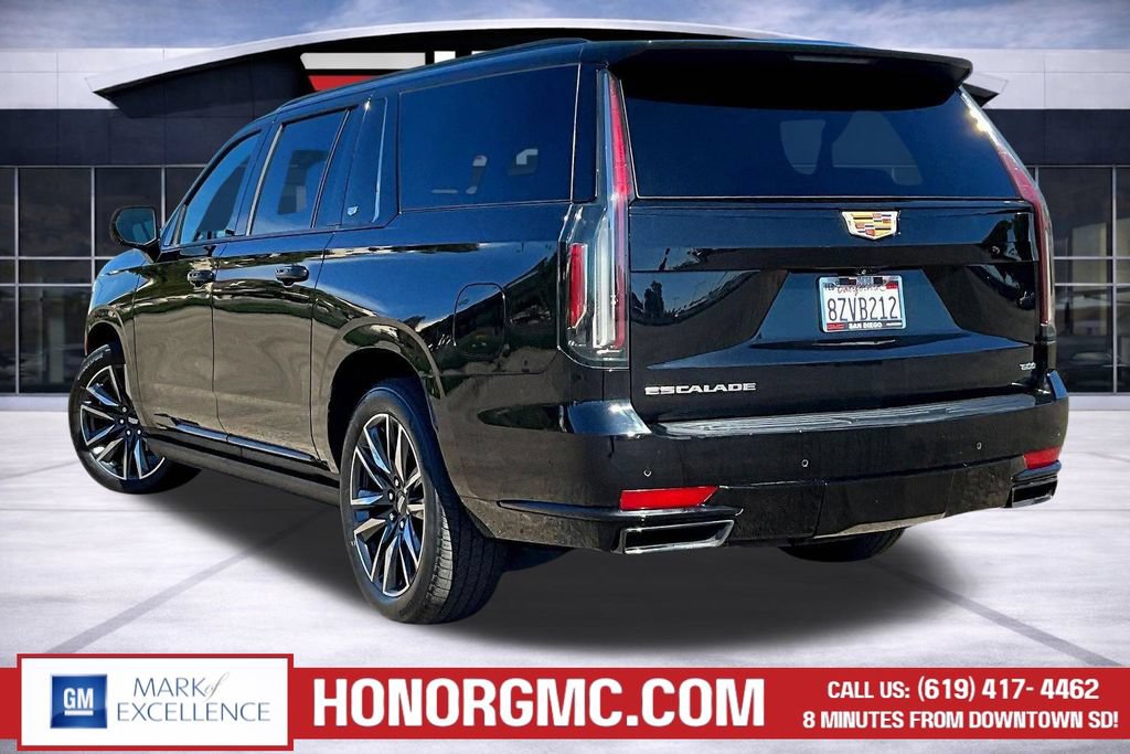 Used 2022 Cadillac Escalade ESV Sport w/ Touring Package AWD/4WD image 4