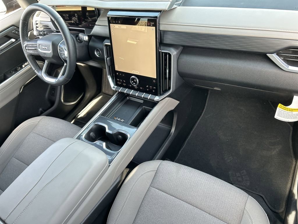 New 2025 GMC Acadia Elevation image 29