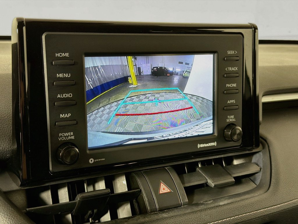 Used 2021 Toyota RAV4 XLE AWD/4WD image 13