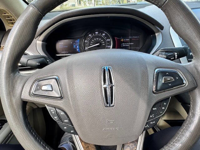 Used 2014 Lincoln MKZ Hybrid w/ Equipment Group 201A Select FWD image 40