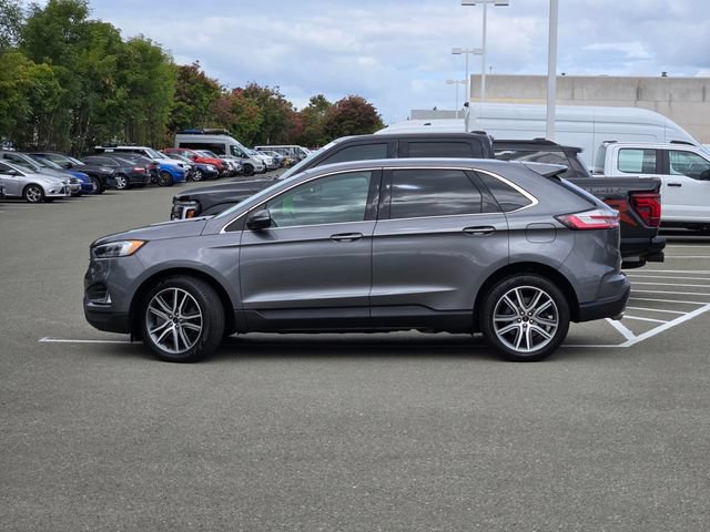 Certified 2024 Ford Edge Titanium w/ Equipment Group 301A AWD/4WD image 3