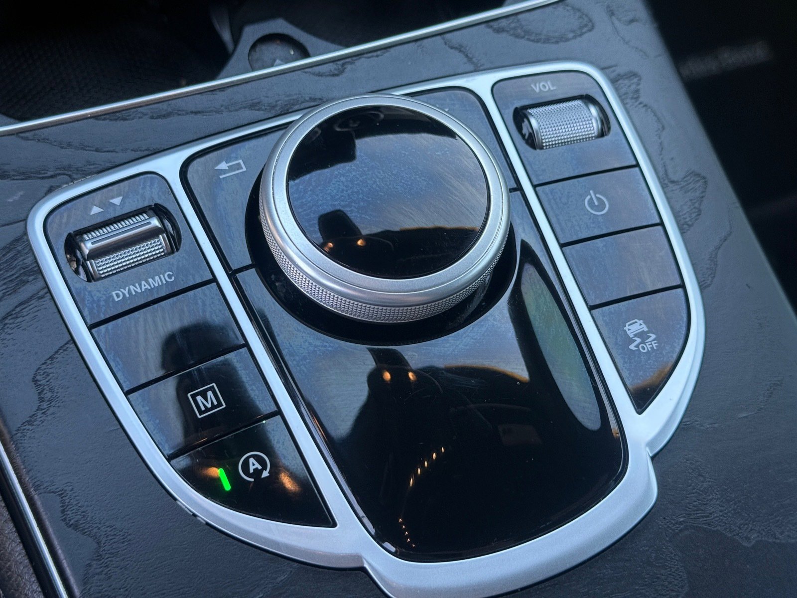 Used 2019 Mercedes-Benz GLC 300 image 26