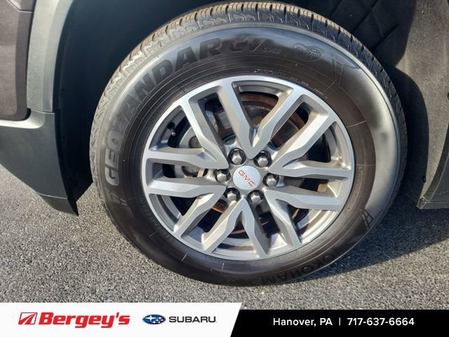 Used 2017 GMC Acadia SLE w/ Driver Alert Package I image 16