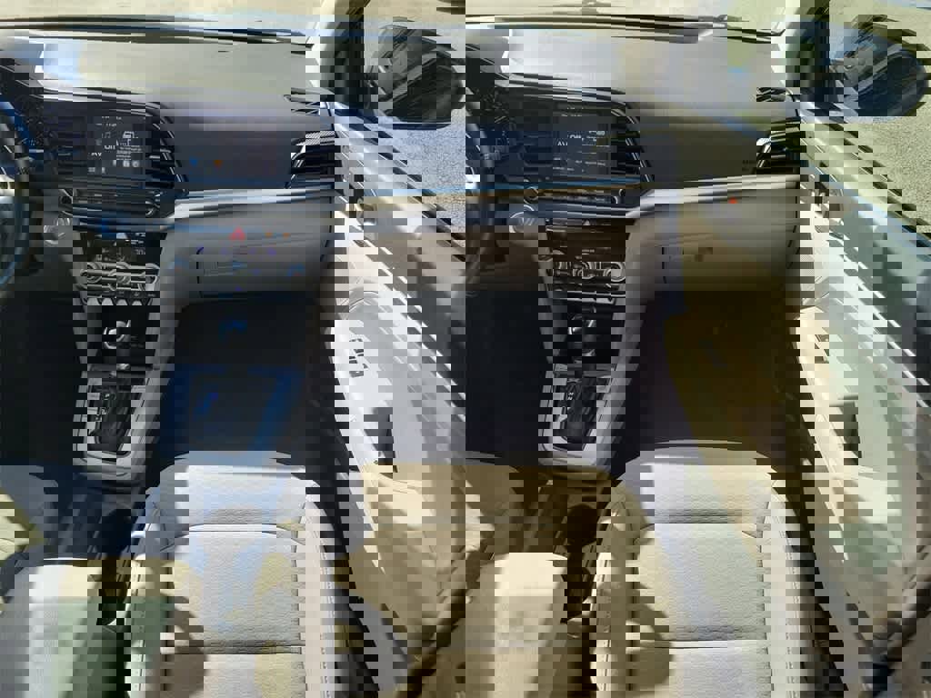 Used 2020 Hyundai Elantra Value Edition image 14