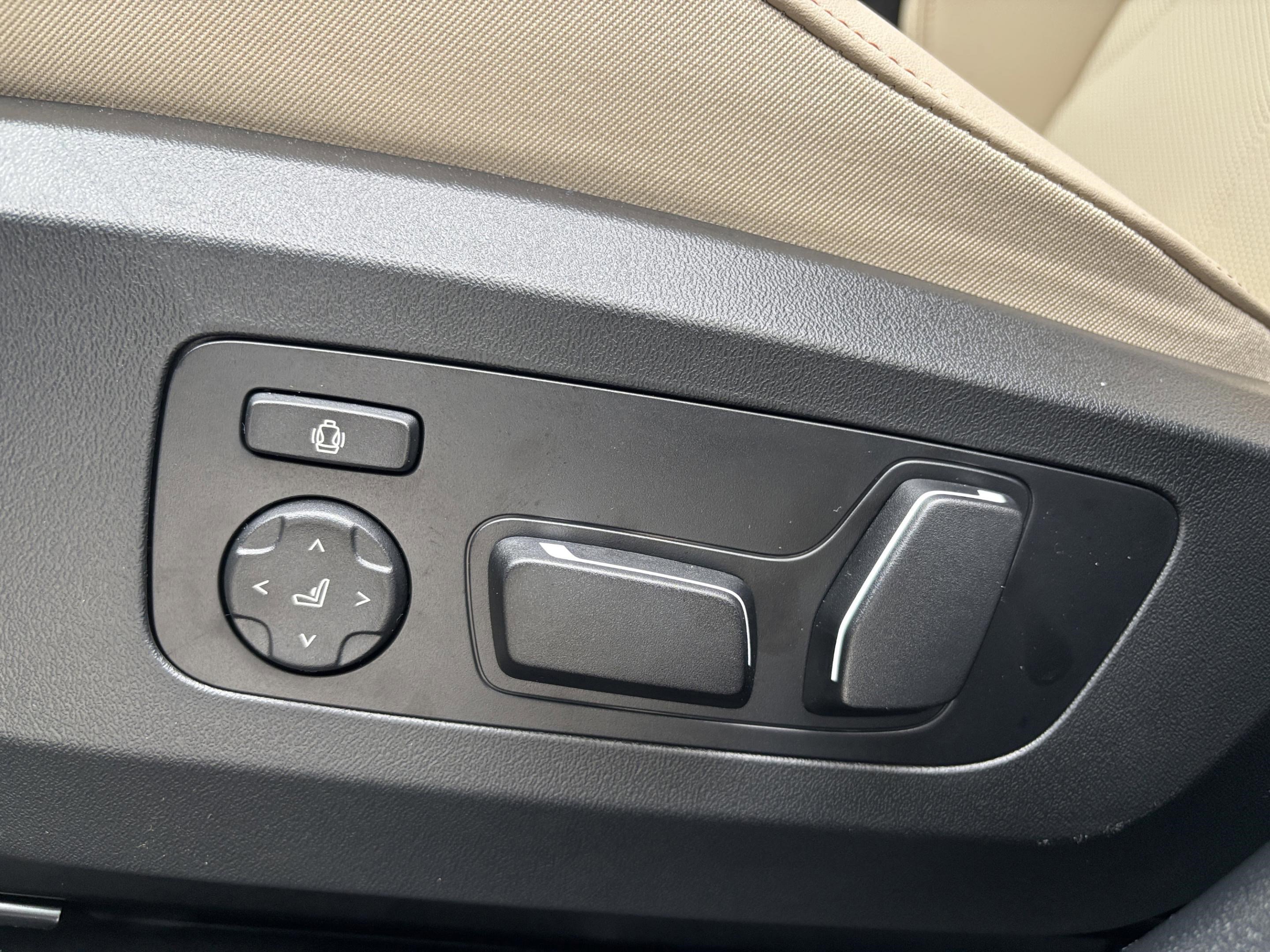 Used 2026 BMW X3 xDrive30 w/ Convenience Package image 18