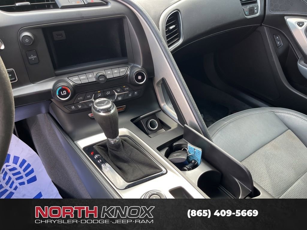 Used 2015 Chevrolet Corvette Z06 w/ 3LZ Preferred Equipment Group image 15