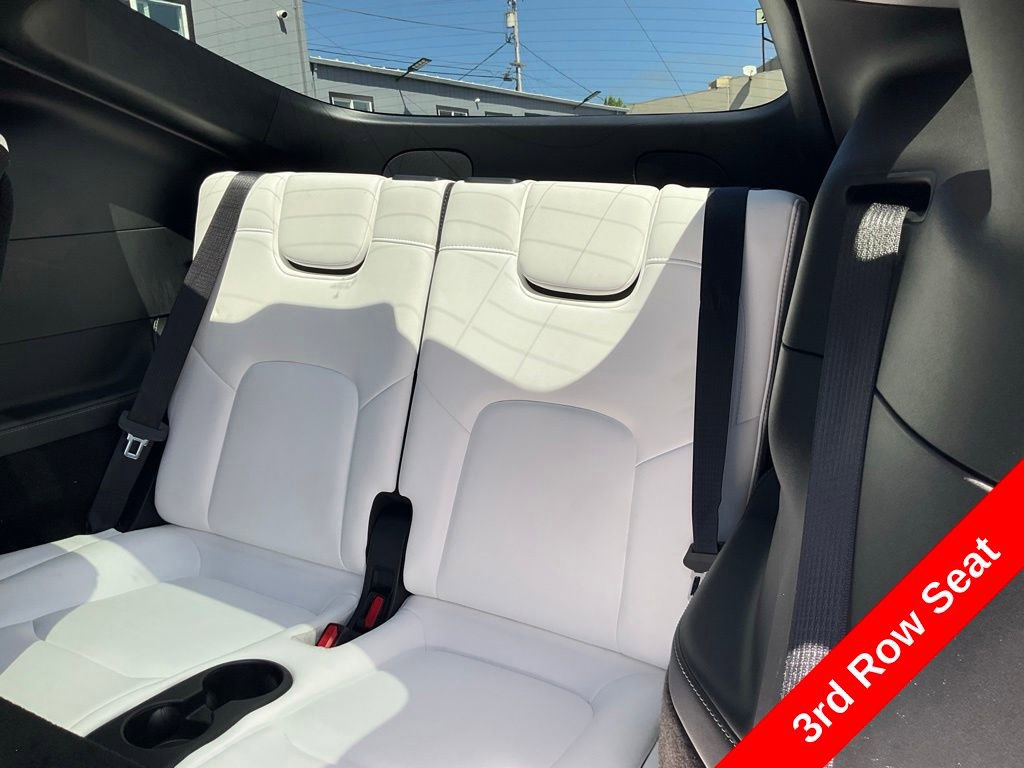 Used 2022 Tesla Model Y Long Range AWD/4WD image 8