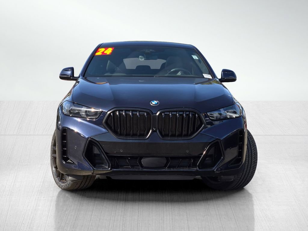 Used 2024 BMW X6 xDrive40i w/ Executive Package AWD/4WD image 2