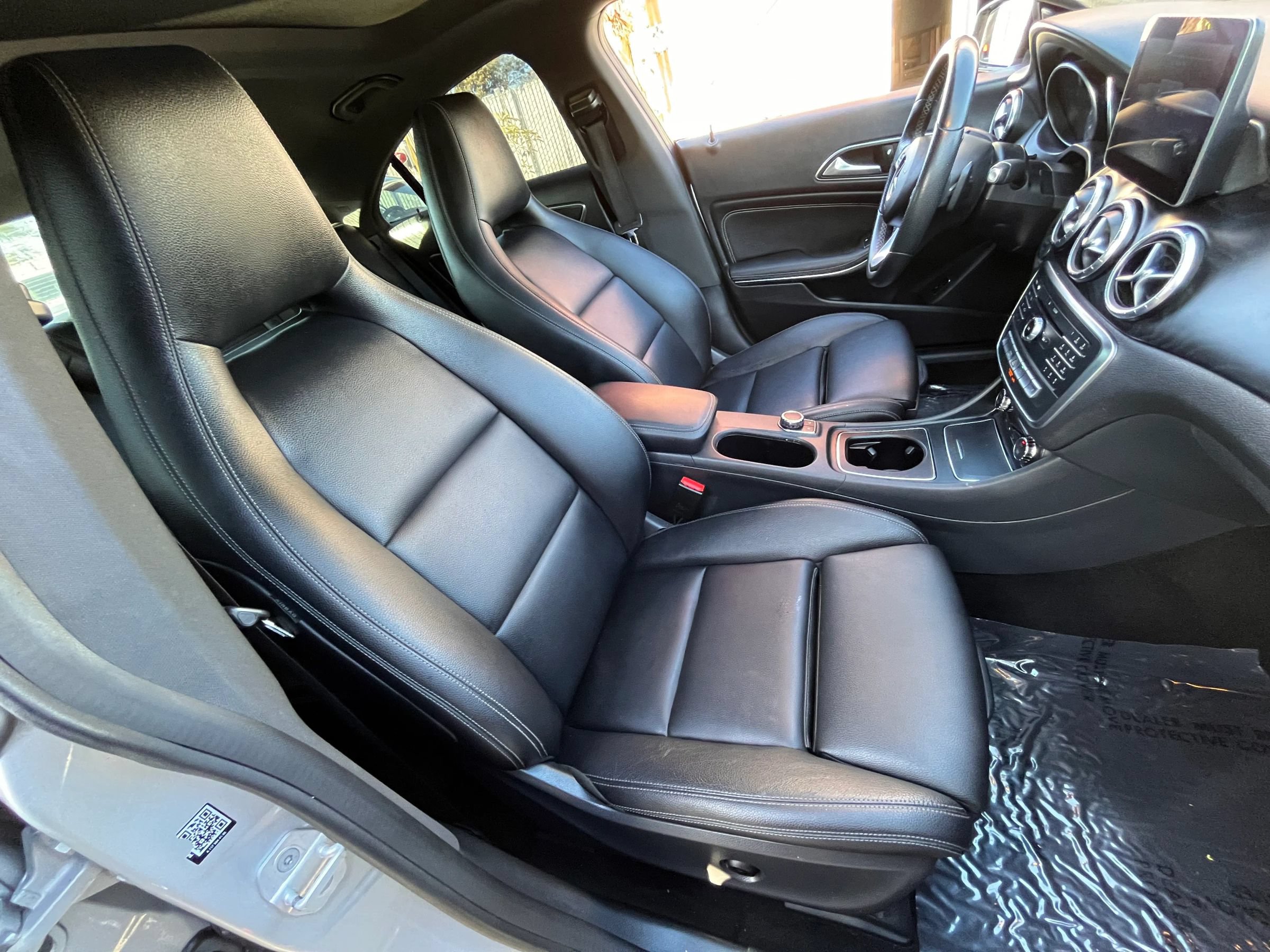Used 2018 Mercedes-Benz CLA 250 image 12