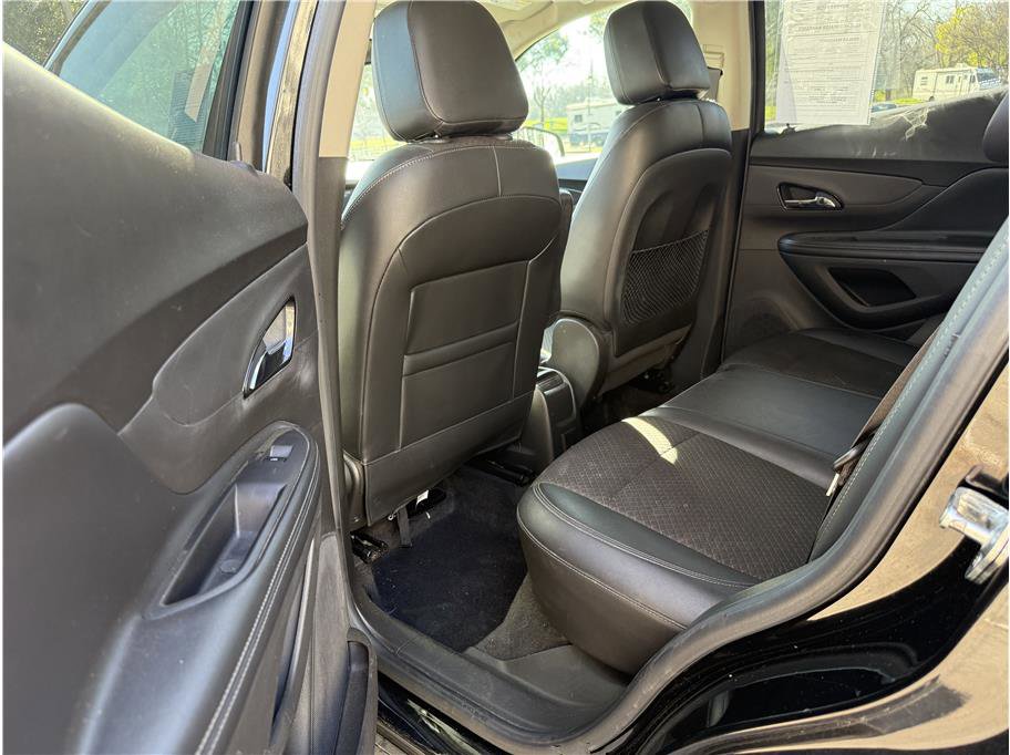Used 2019 Buick Encore Preferred w/ Safety Package image 13