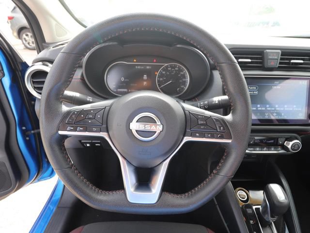 Used 2024 Nissan Versa SR FWD image 17