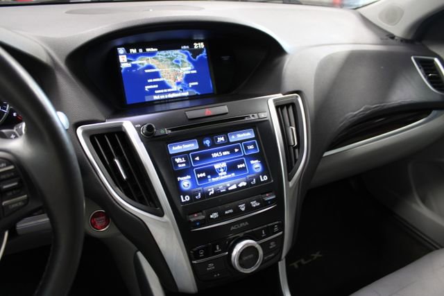 Used 2015 Acura TLX V6 w/ Technology Package FWD image 16