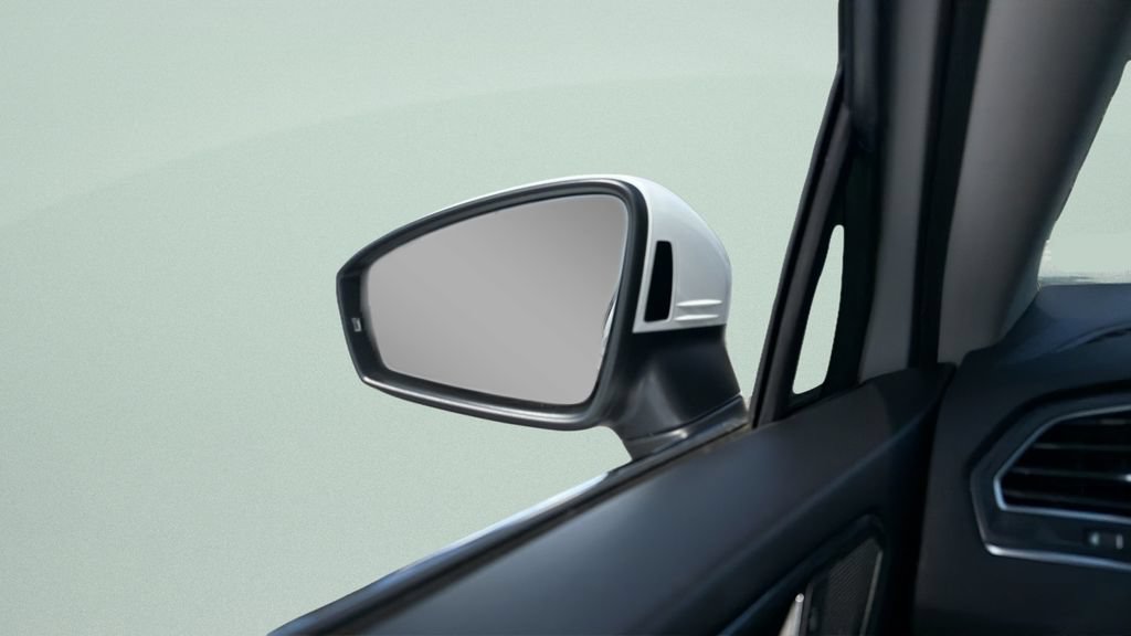 Certified 2022 Volkswagen Tiguan SE FWD image 10
