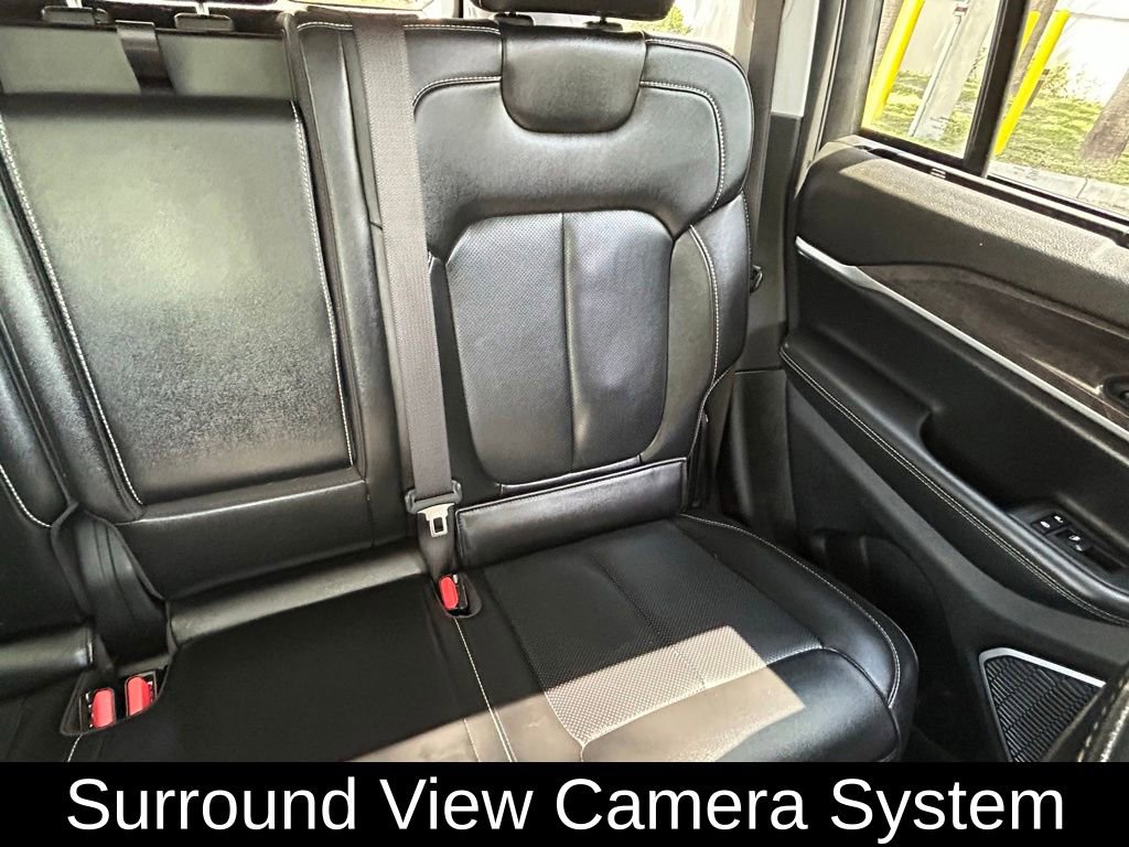 Used 2023 Jeep Grand Cherokee 4WD 4xe w/ Luxury Tech Group II image 14