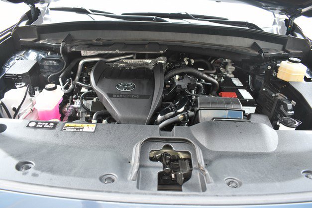 Certified 2025 Toyota Grand Highlander AWD image 30