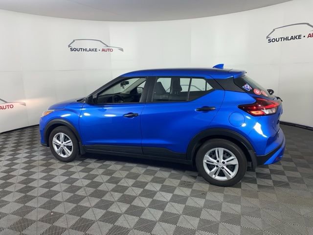 Certified 2025 Nissan Kicks Play S FWD image 7