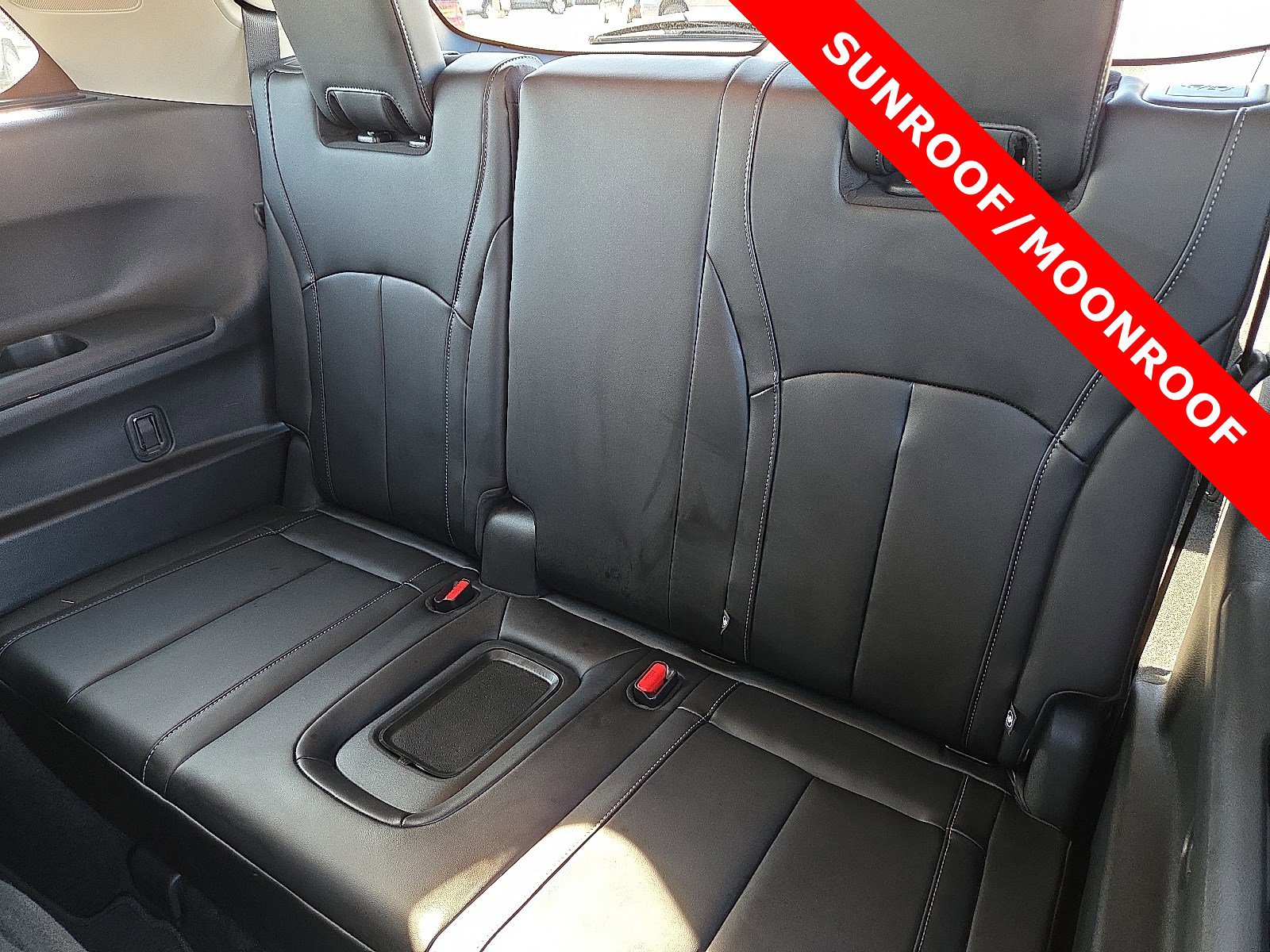 Used 2025 INFINITI QX60 Pure image 10