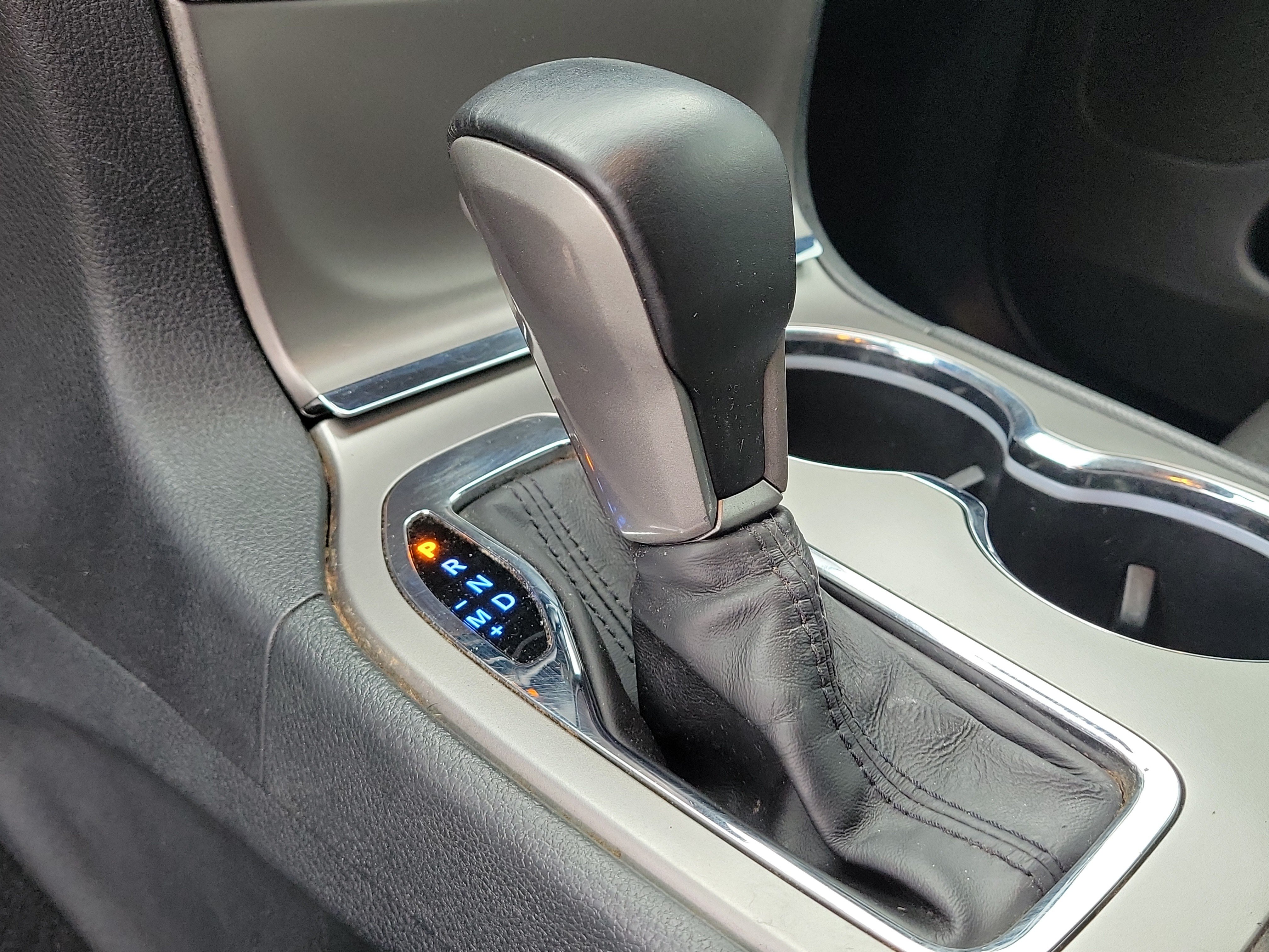Used 2019 Jeep Grand Cherokee Laredo w/ Laredo X Package RWD image 26
