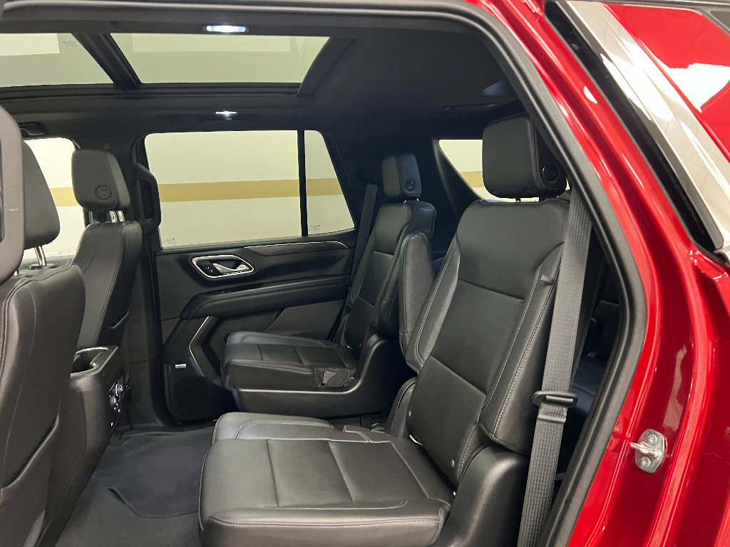 Used 2021 Chevrolet Tahoe LT w/ Luxury Package AWD/4WD image 15