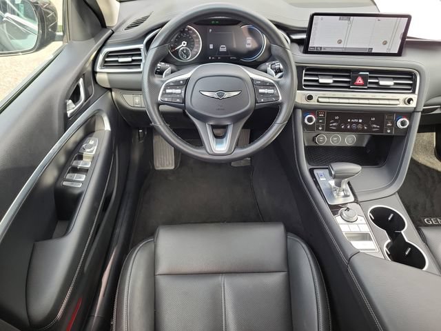 Used 2025 Genesis G70 2.5T AWD/4WD image 11