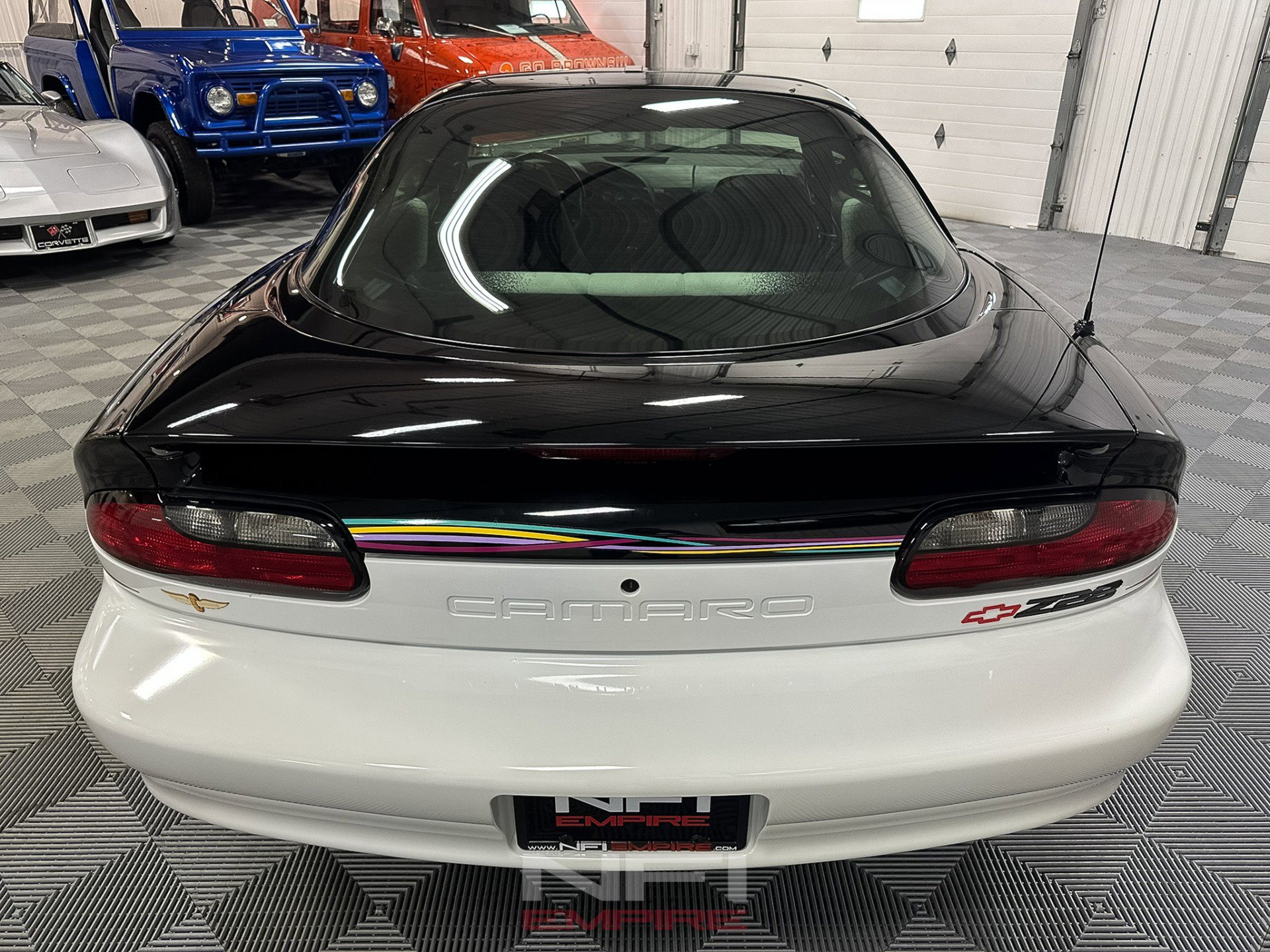 Used 1993 Chevrolet Camaro Z28 image 9