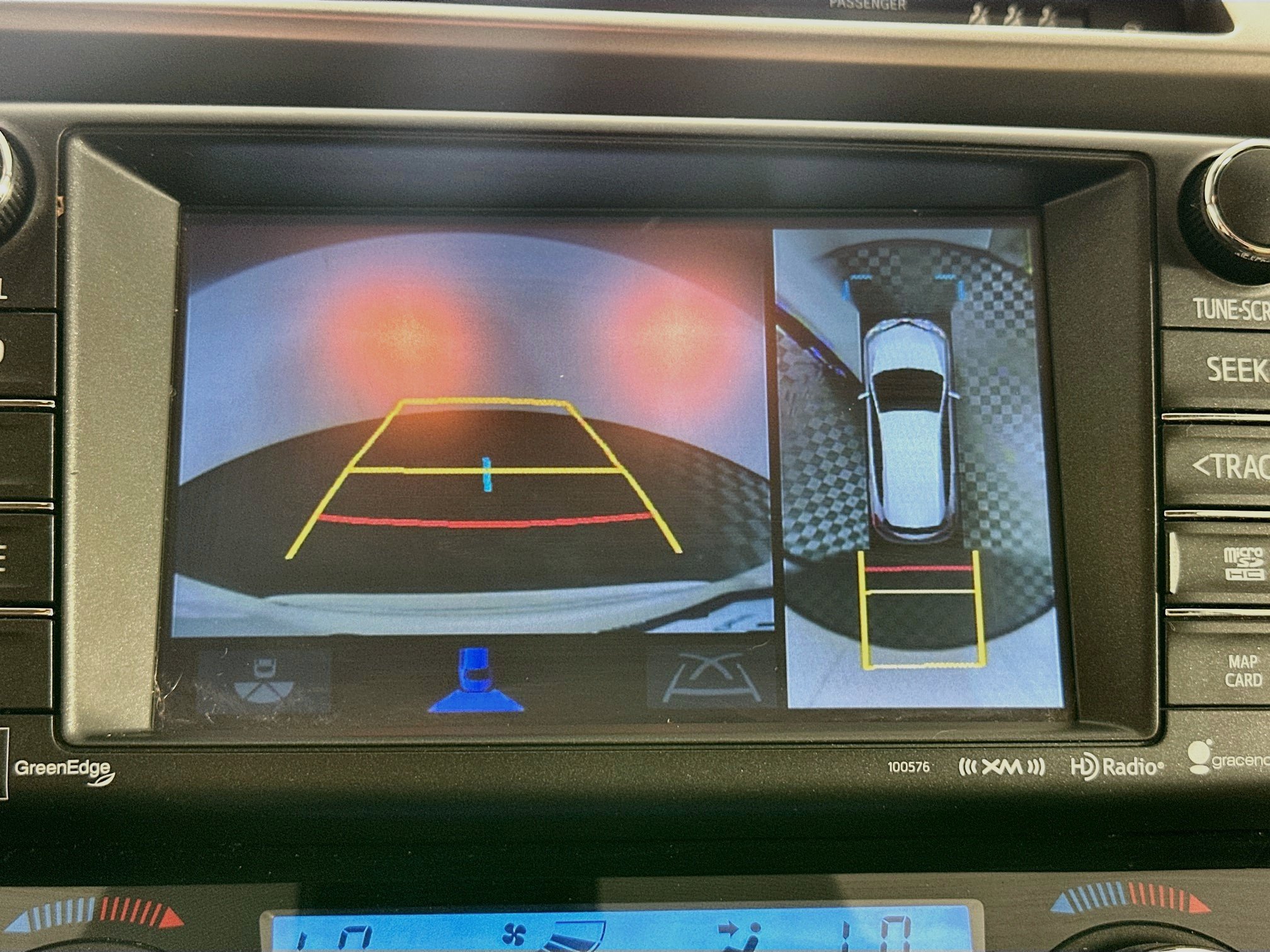 Used 2017 Toyota RAV4 Limited w/ Advanced Technology Package FWD image 23