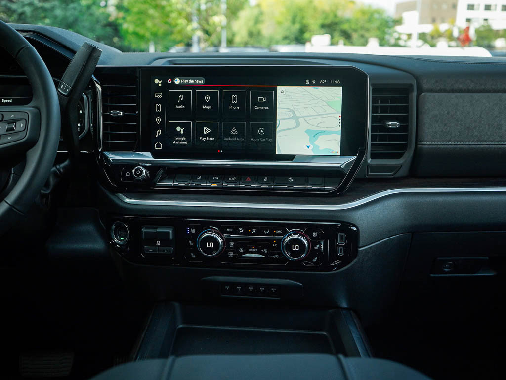 New 2026 GMC Sierra 3500 SLT w/ SLT Premium Package image 15