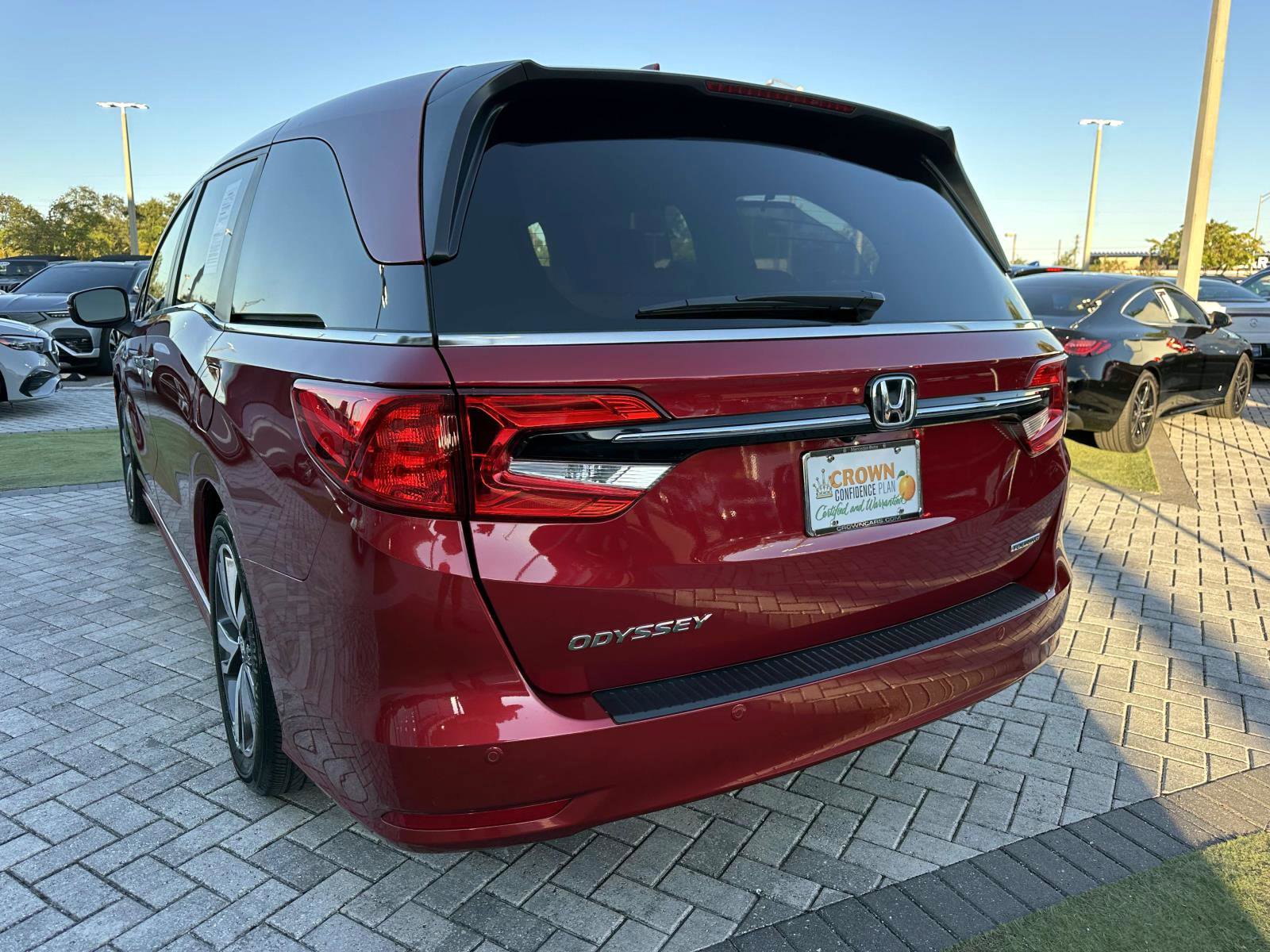 Used 2023 Honda Odyssey Touring image 8